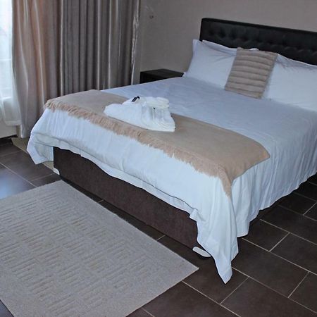 Mmakosha Lodge Pretoria-Noord Dış mekan fotoğraf